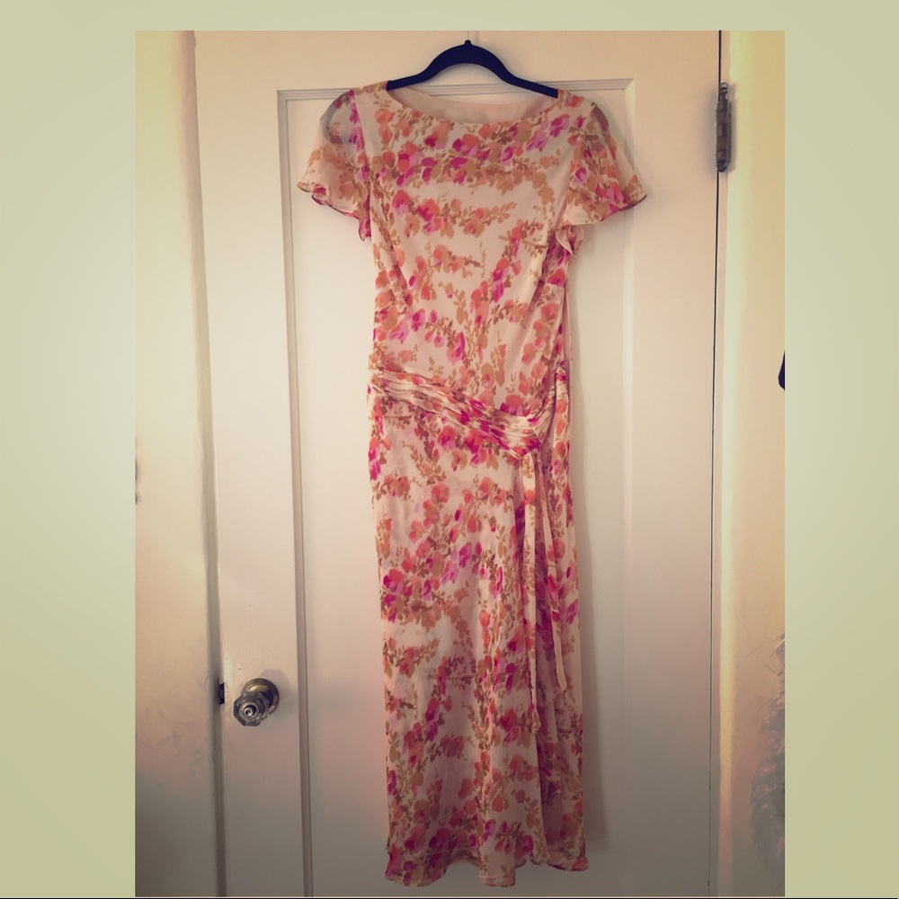 100% SILK FLORAL maxi DRESS, size 4.